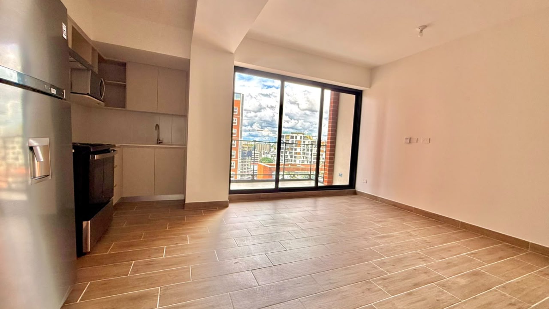 Apartamento en Edificio Modra, Zona 4 ref-6167