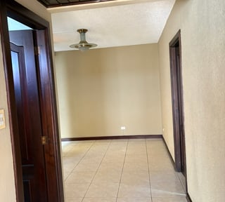 Casa en Alquiler Colonia Lourdes zona 17 - Miniatura 6