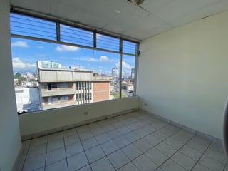 Apartamento en renta, en Zona 10 - 3