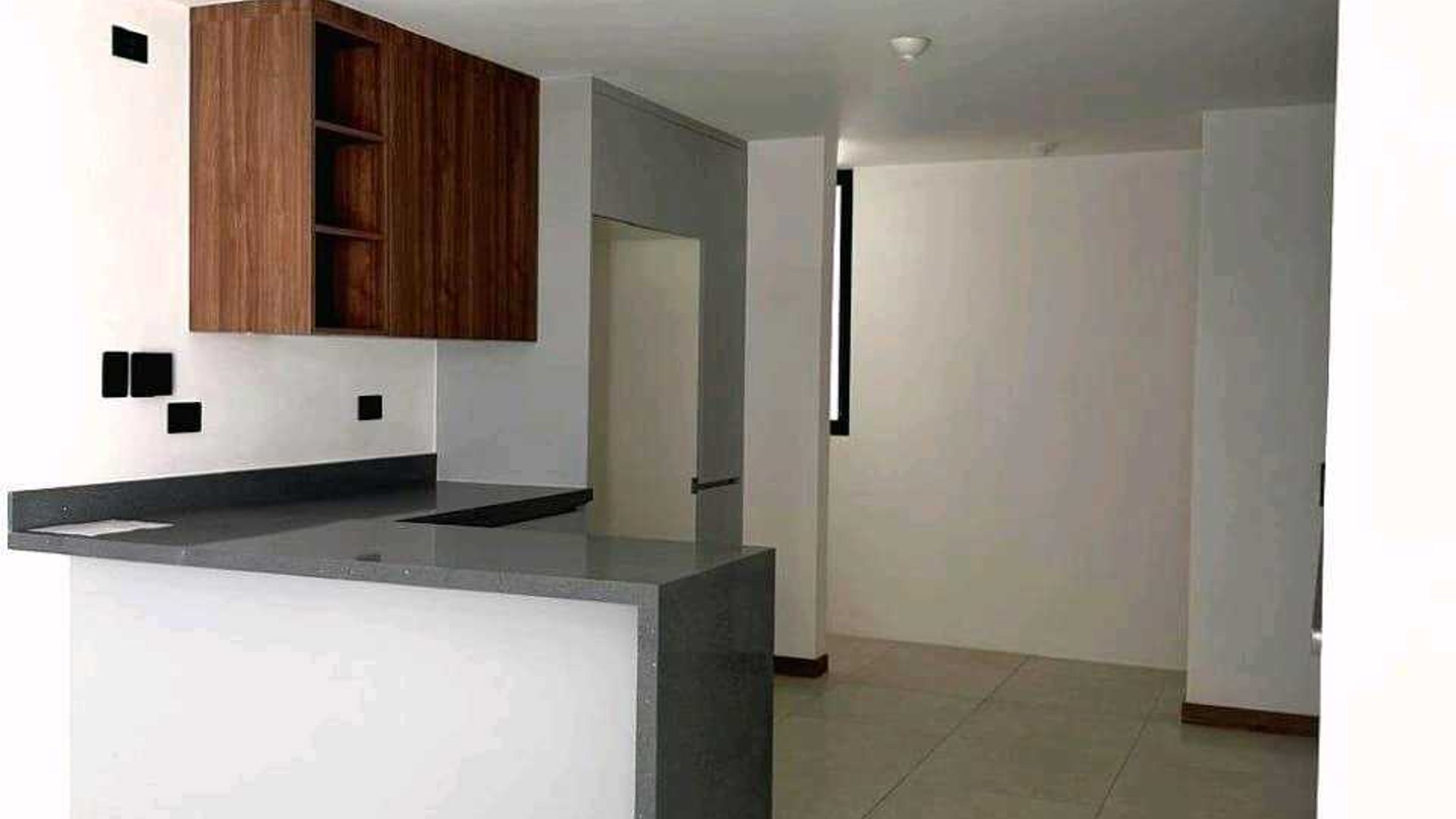 CASA EN ALQUILER???? Condominio Danté Kanajuyú, Zona 16 - Miniatura 3