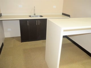 En venta o renta Local Comercial en Edificio Avante - 4