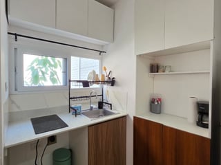 Apartamento Tipo Estudio con Jardin en venta, Zona 12 - 3