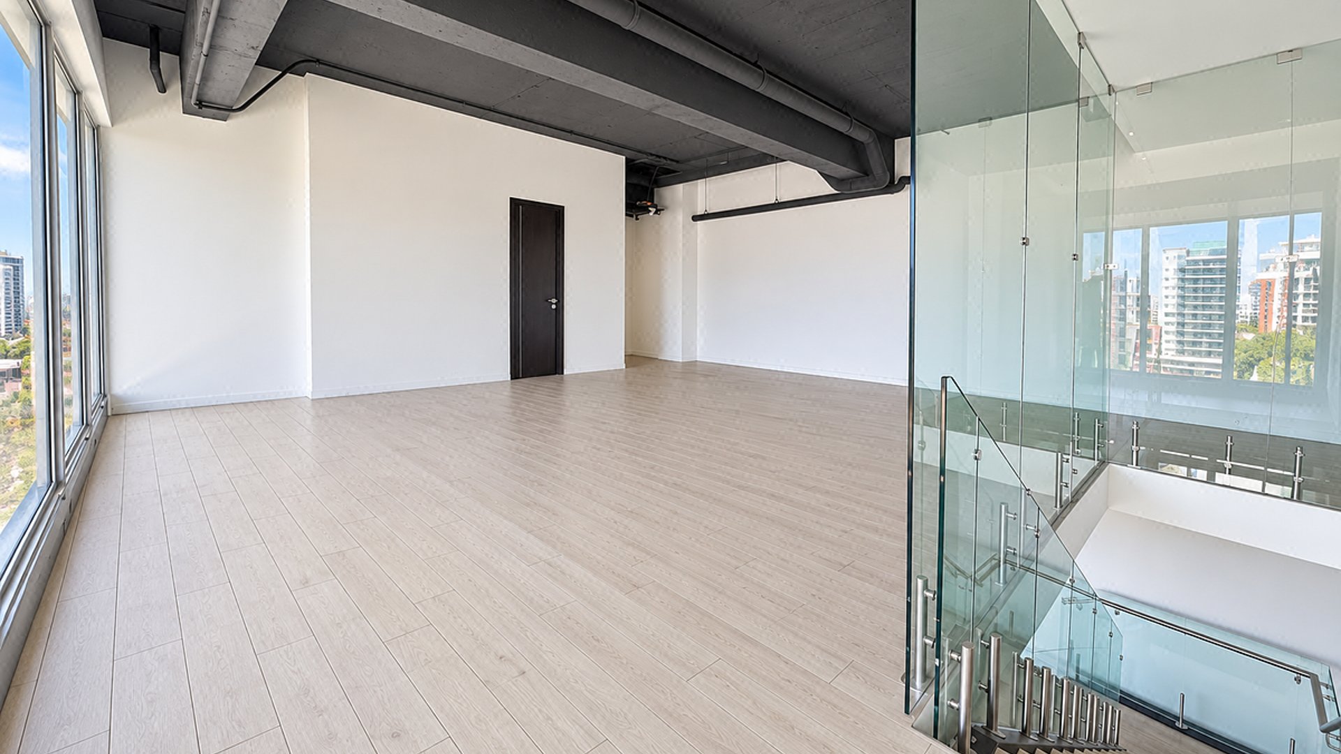 OFICINA EN VENTA O ALQUILER | VASANTA, ZONA 10