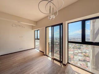 APARTAMENTO EN RENTA – EDIFICIO ALTAIRE, ZONA 11 - 5