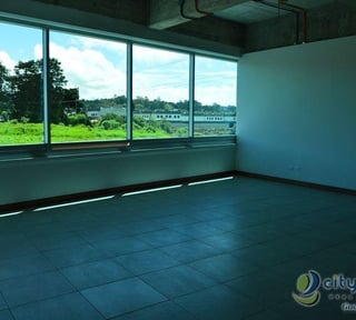 Oficina Comercial en Renta en Carretera a El Salvador