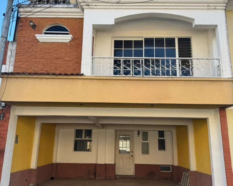 Casa en venta Colinas de Monte María Sur Villa Nueva