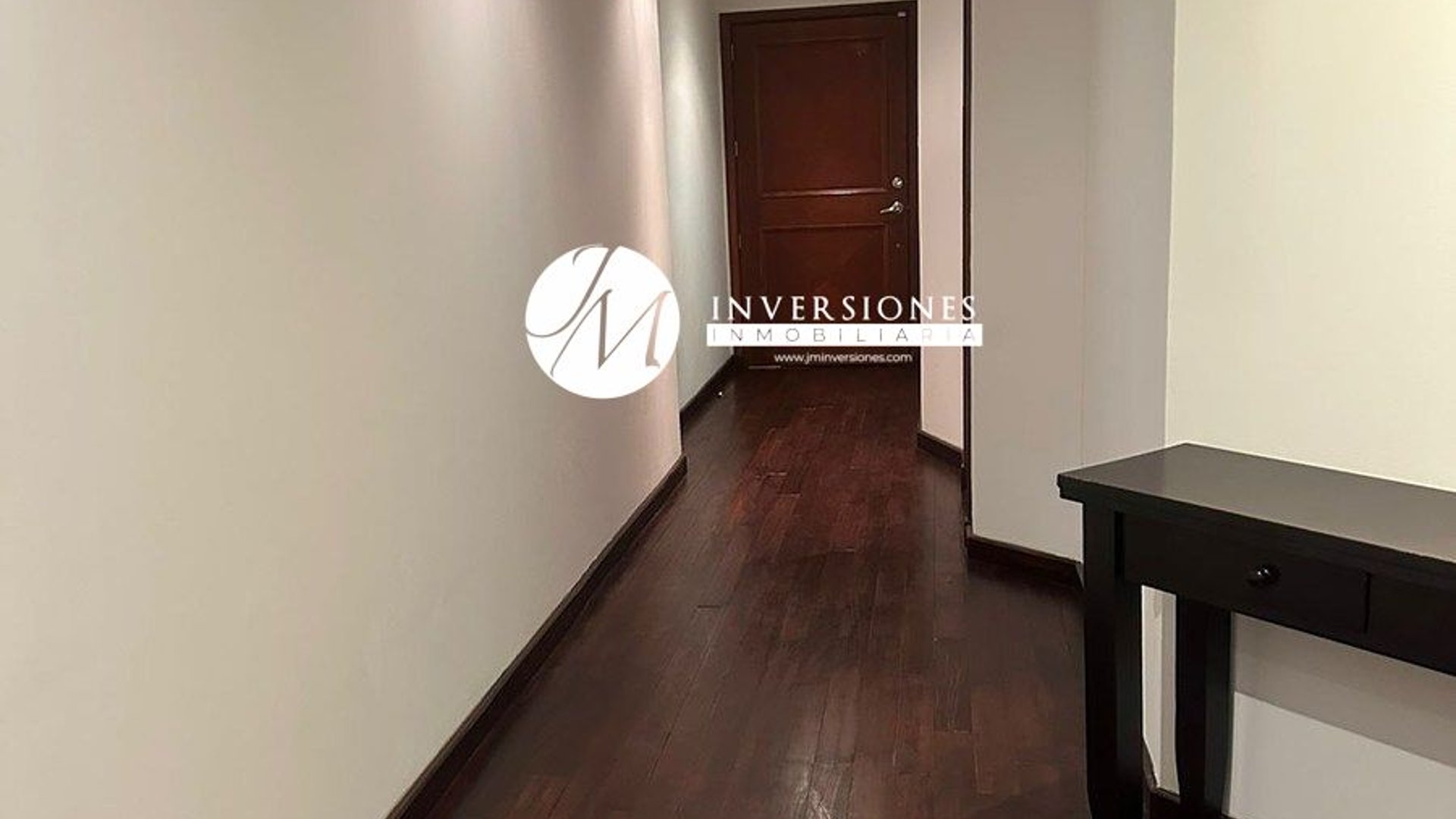 Apartamento en renta Amueblado en zona 10 - Miniatura 7