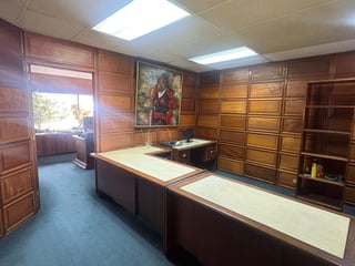 📍 OFICINA EN VENTA – 98 M² + 5 AMBIENTES | EDIFICIO EL PATIO | ZONA 4 - 2