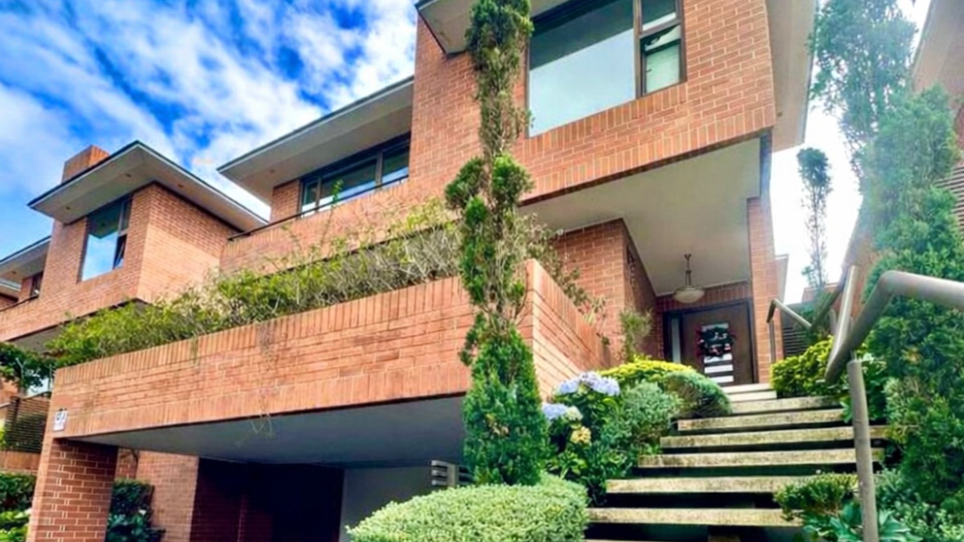 📍 CASA EN VENTA – RESIDENCIAS CONCEPCIÓN, COND. CAMELIAS | KM 15 CAES