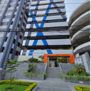 RENTA Oficina Zona 9 Condominio Reforma 1-64