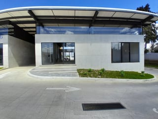 Renta de Local Comercial en el Km 17.4 - 4