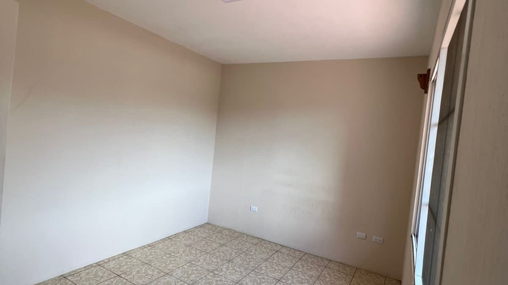 Casa en venta, en Chiquimula - Miniatura 2
