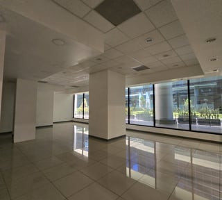 Area en Alquiler en la zona 13 Cercano al Aeropuerto