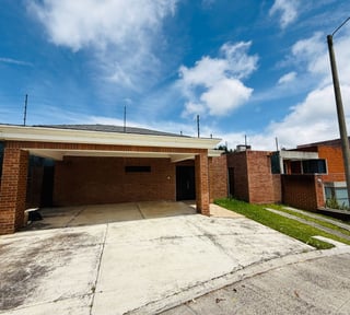 VENTA DE LINDA CASA DE 1 NIVEL - BUENAFUENTE, KM 16.5 CES