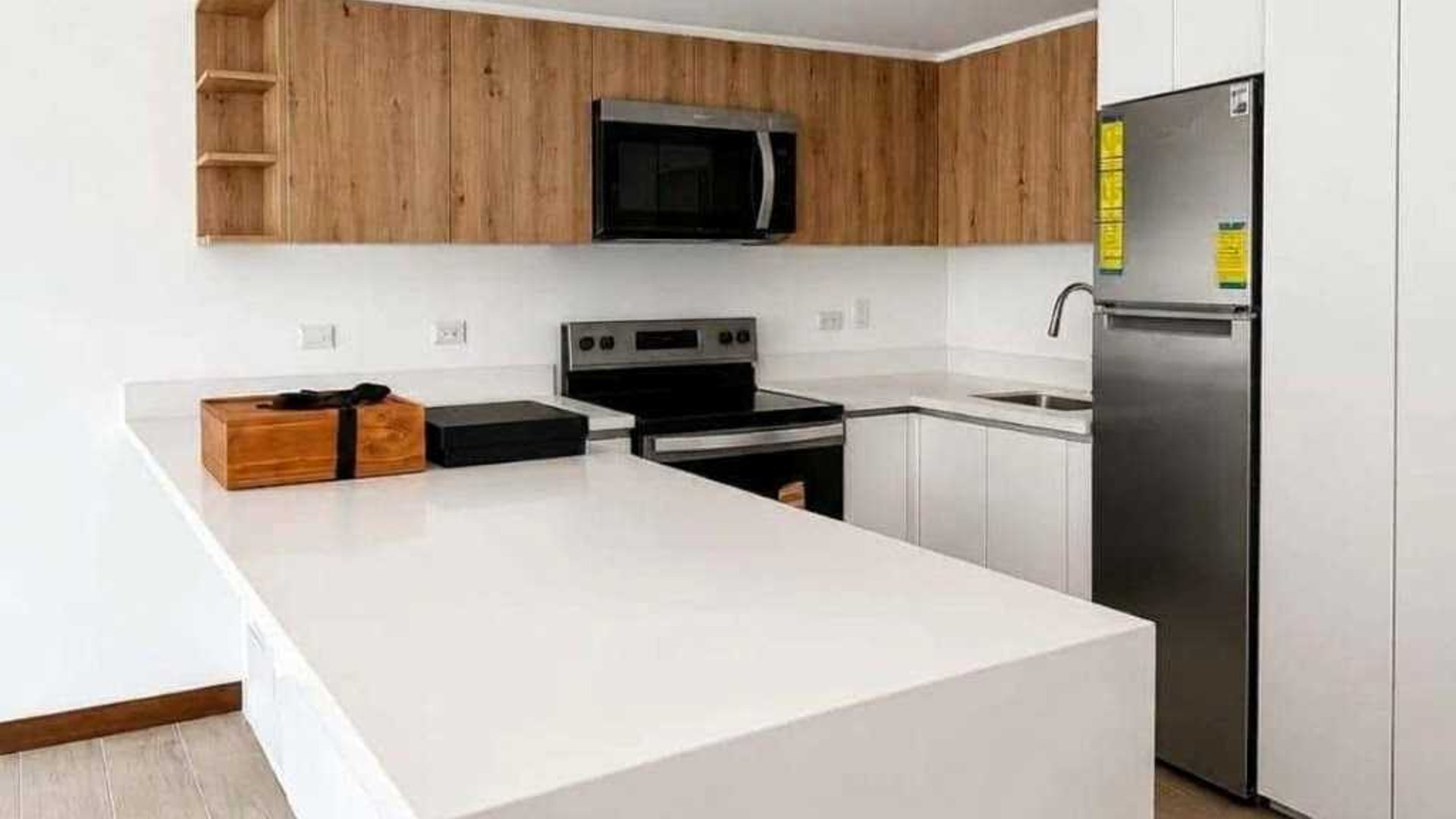 APARTAMENTO EN ALQUILER 📍 Edificio Vilabosque Kanajuyú, Zona 16
