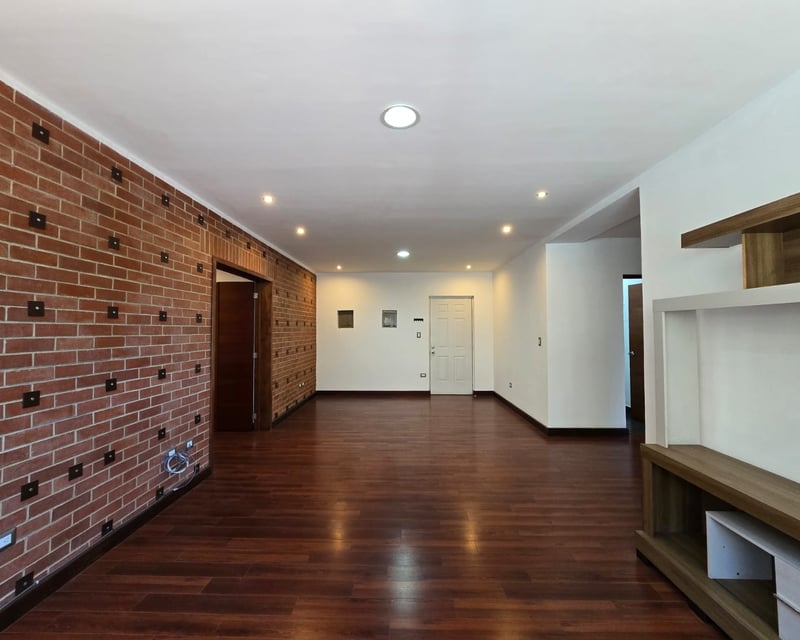 RENTA Apartamento Zona 4 Residenciales el Puente