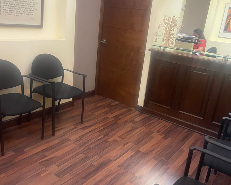 Oficina en venta, Zona Pradera zona 10.