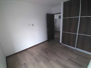 Rento apartamento nuevo Torre Asunción Sur, Zona 5 - 5