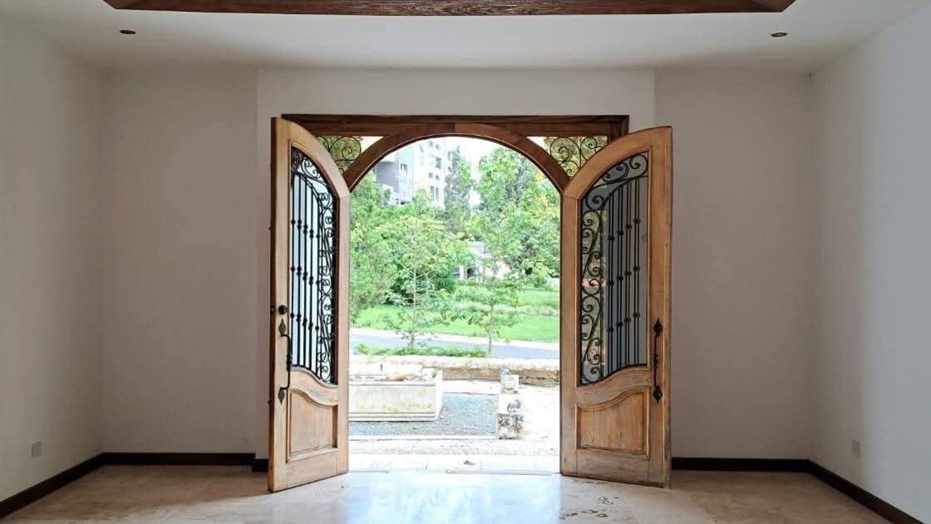 CASA EN VENTA EN FORESTA DE CAYALÁ ZONA 16 - Miniatura 5