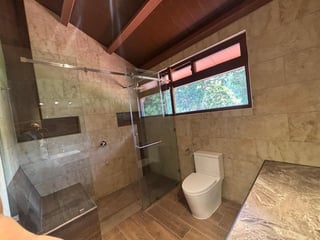 CASAS EN ALQUILER EN ANTIGUA GUATEMALA - Image 23