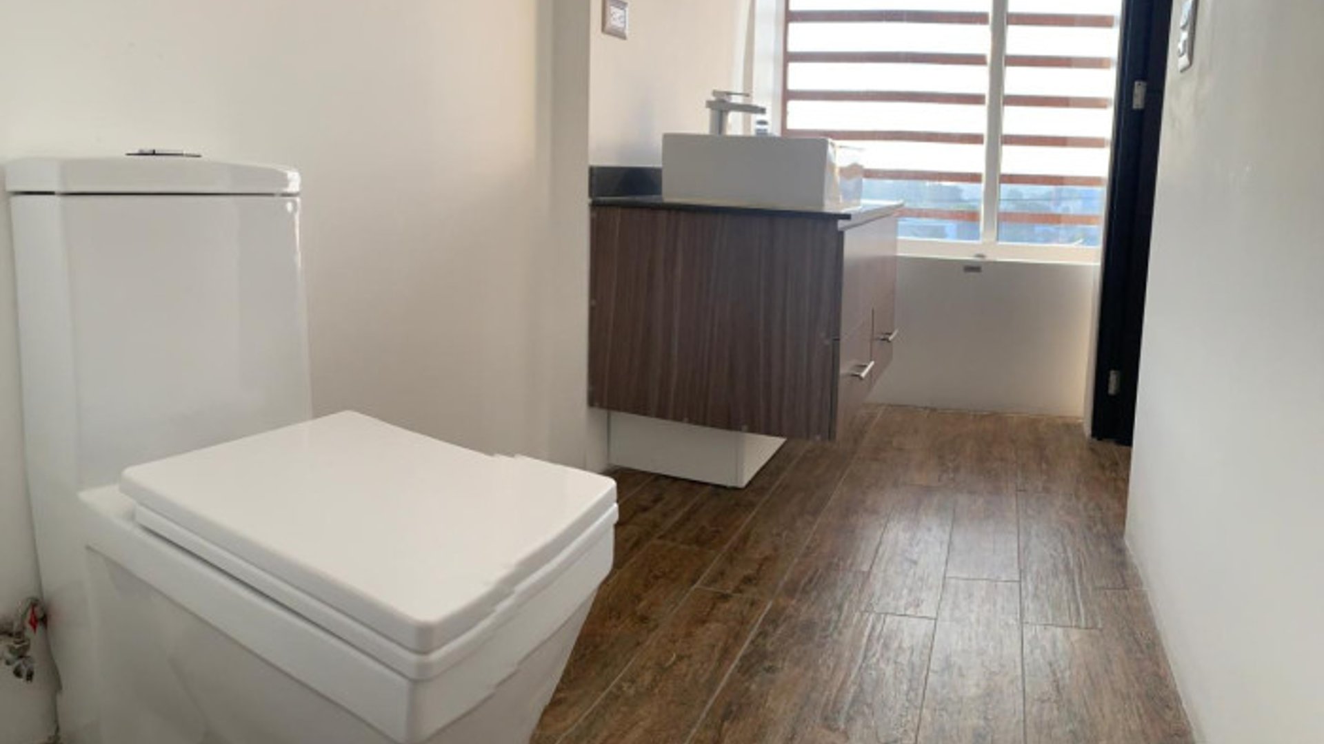 Apartamento en alquiler km 14 carretera al Salvador - Miniatura 7