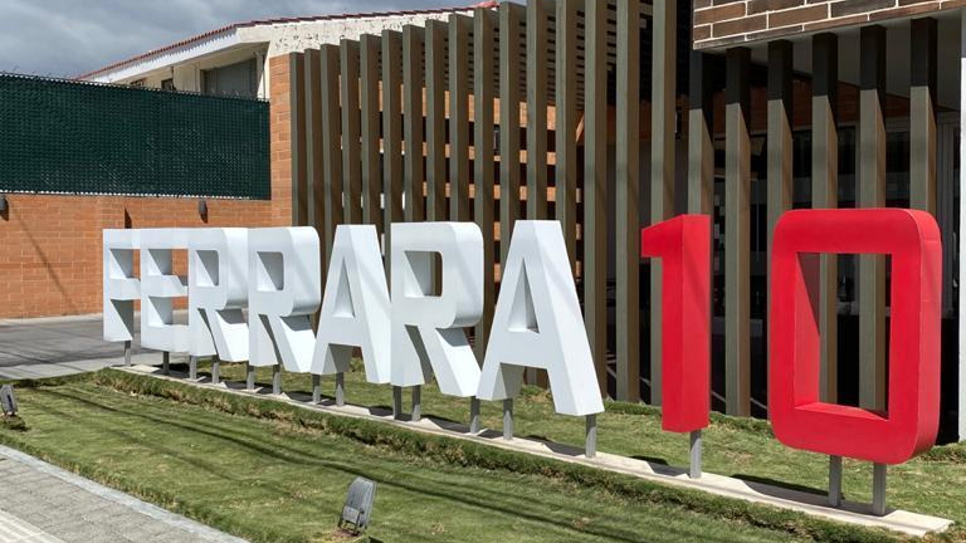 📍 APARTAMENTO EN VENTA – 1 HAB + LÍNEA BLANCA | FERRARA 10 | ZONA 10