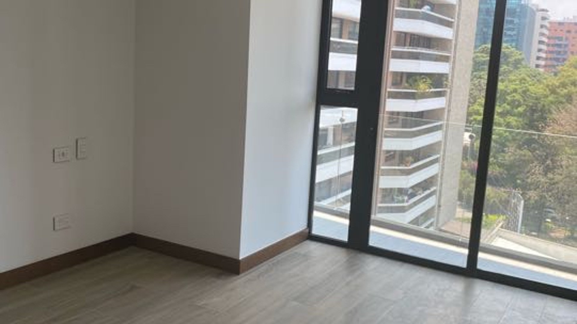 Apartamento para estrenar en Renta en Reserva 10, Zona 10 - Miniatura 4