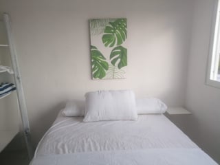 Casa en venta, en Sipacate - 2