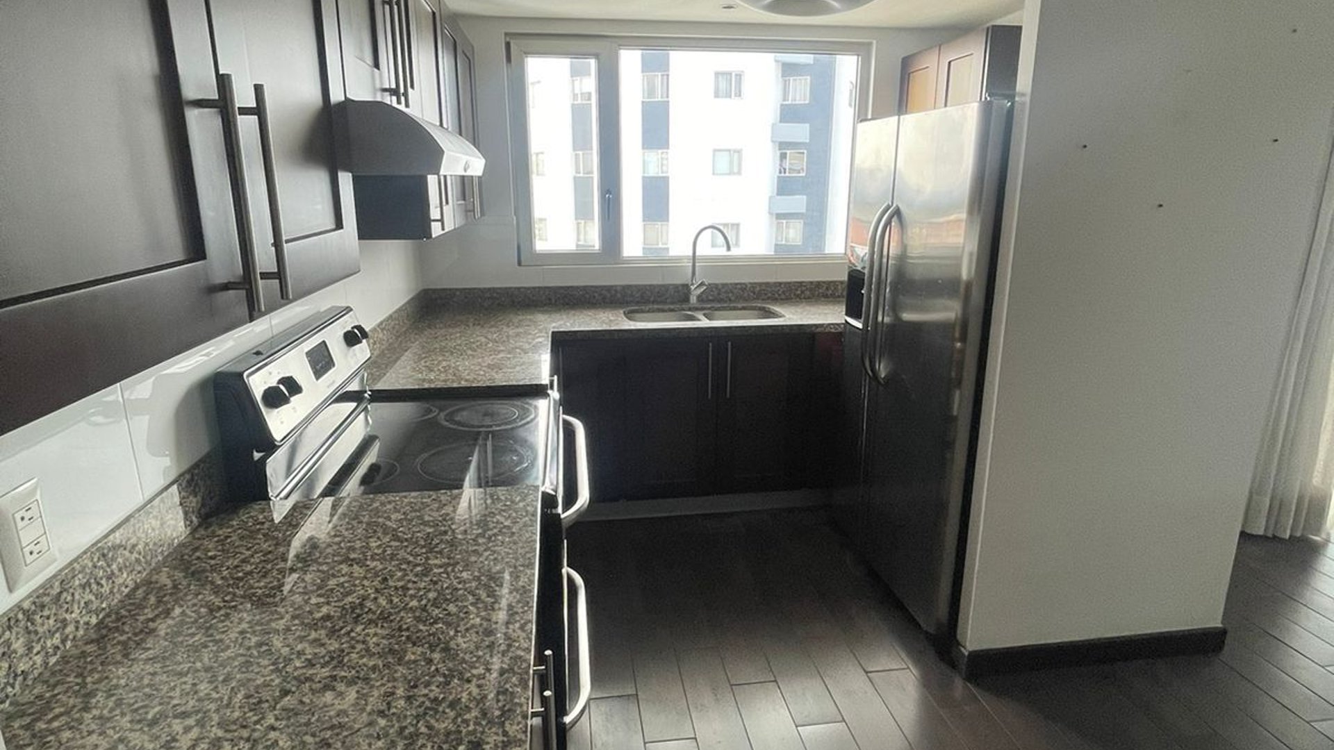 Alquilo apartamento en Áttica 2 zona 14