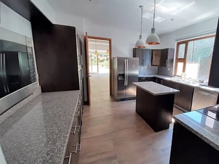 House for Rent in Residencial Alto Valle - 4 Bedrooms, Garden, 2 Parking Spaces | Carretera a El Salvador, Guatemala - 2