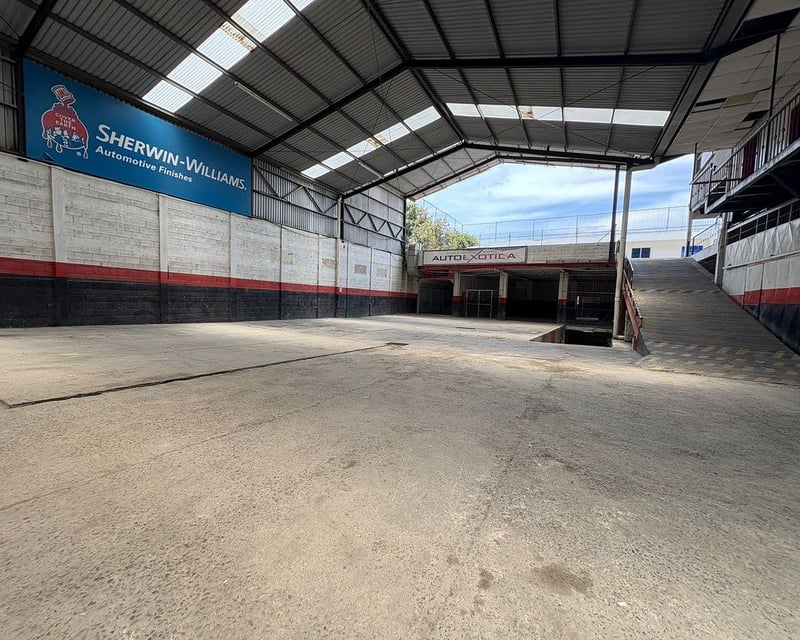 Bodega en Venta o Alquiler | Boulevard Sur, San Cristóbal