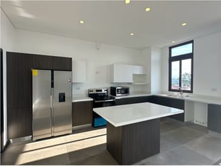 OLMOS DE CAYALA / Apartamento en Renta a estrenar , zona 16 - Image 3