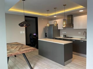 Apartamento en Alquiler Edificio LIV Zona 15, Vista Hermosa 1 - Image 1