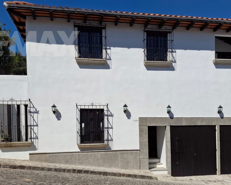 CASA EN VENTA EN HACIENDA DEL COMENDADOR, SAN MIGUEL DUEÑAS, ANTIGUA GUATEMALA