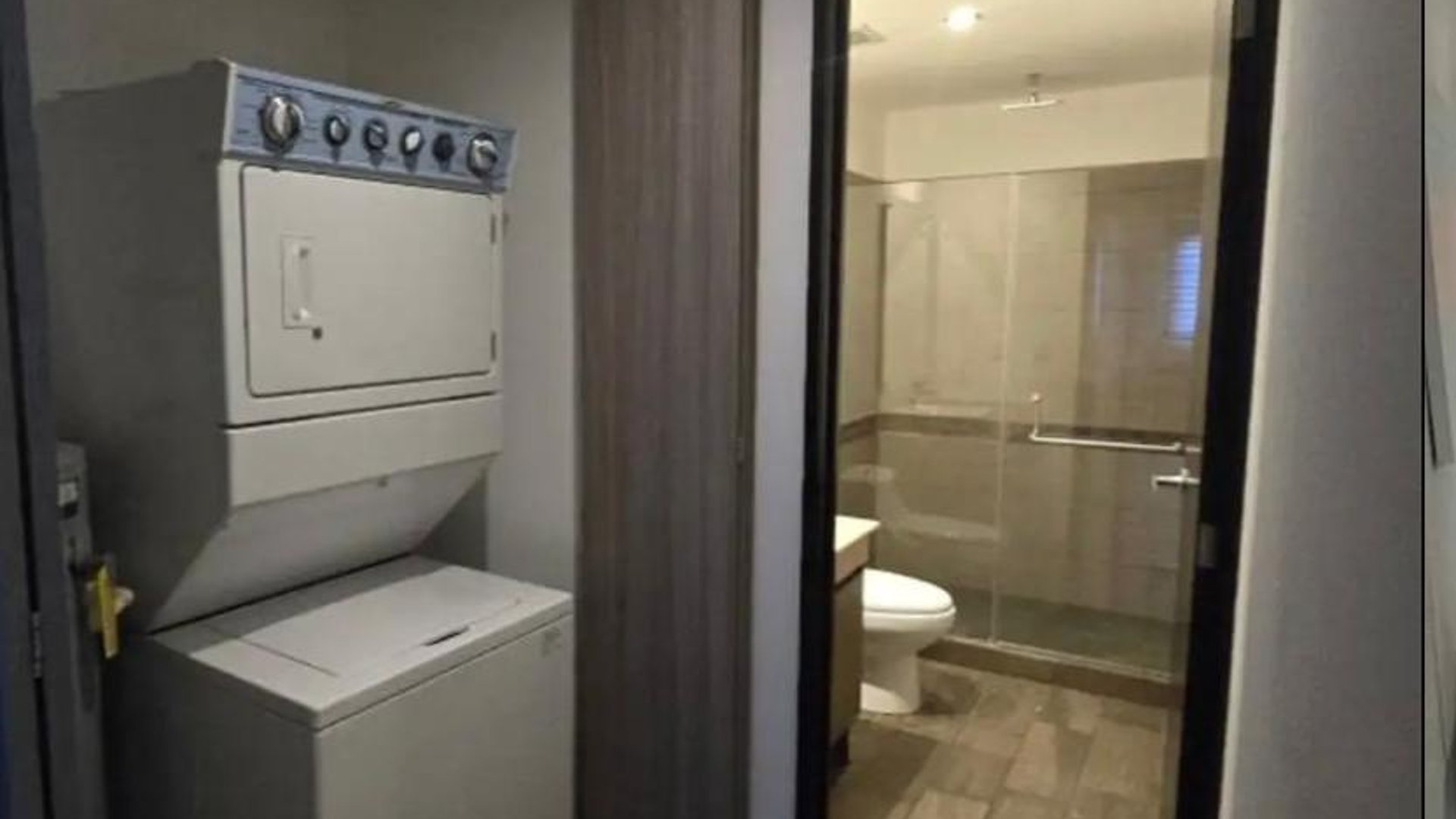 Zona 10 • Apartamento Amueblado en Renta • Edificio Verona - Miniatura 5