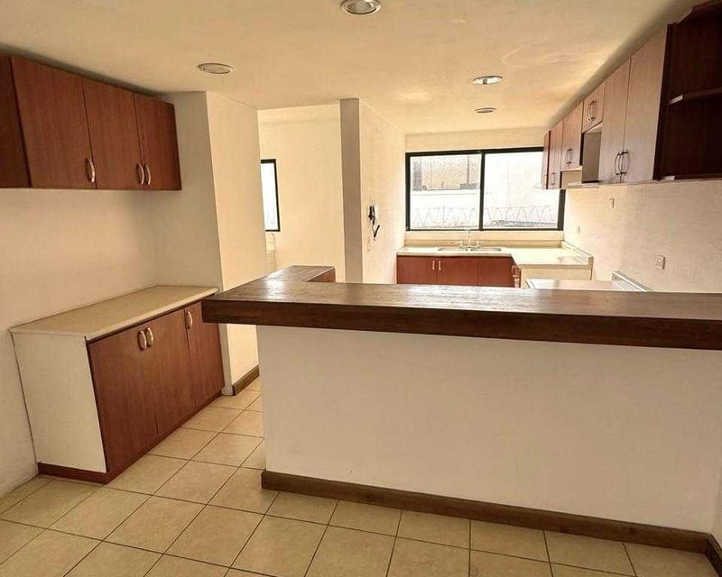 CASA EN ALQUILER 📍 Condominio San Mateo, Boulevard Acatán Zona 16
