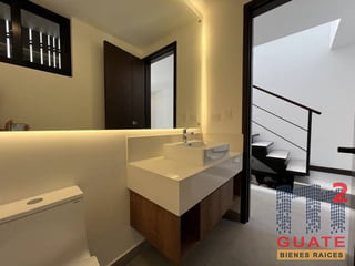 Casa en Renta, Zona 10 (R10170) - 5