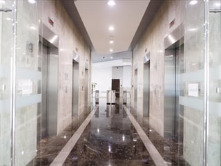 Oficinas en Venta de 2 niveles en Zona 10 Guatemala - 2