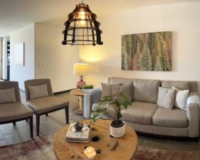 Apartamento en Renta, Zona 10 (R10219)