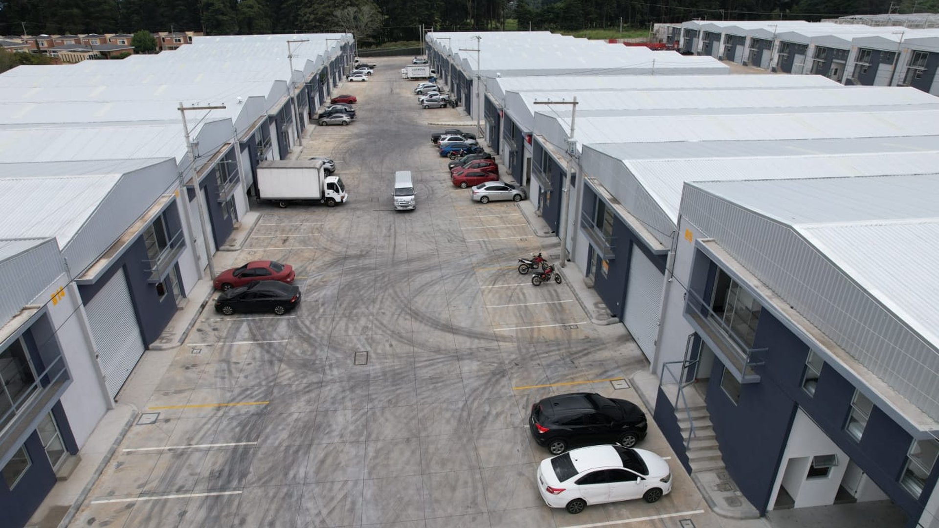 Ofibodega en Renta en Industrial Campestre, 560mt2 ref-6088