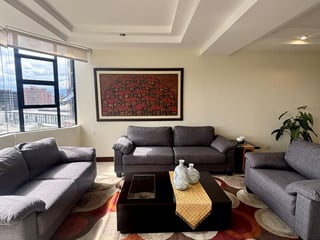 Apartamento amueblado en renta de 3 habitaciones en Z10 Ref-5354 - 2
