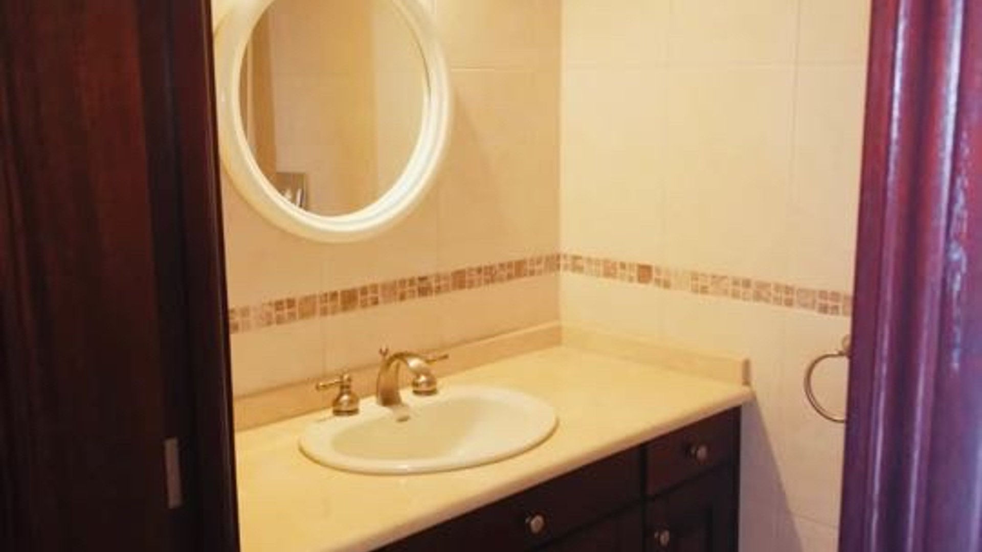 Vendo Apartamento en Zona 14 Edificio Residenza - Miniatura 11