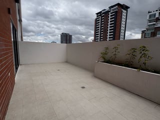 Apartamento en Alquiler / Venta Edificio Vila Quince, zona 15 VH2 - Image 11