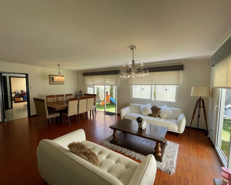 CASA EN VENTA EN LAS LUCES DEL ENCINAL