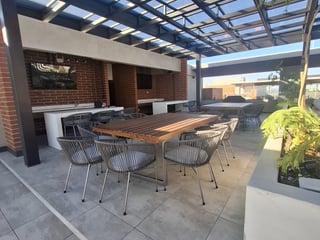 Apartamento en renta Essenza zona 13 - Image 19