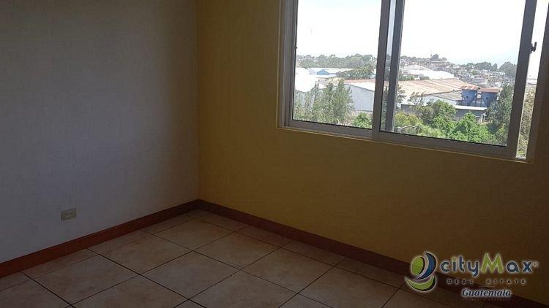 Apartamento en Venta, Altos de la Colina Zona 12 - Miniatura 7