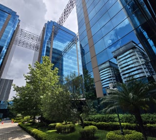 En renta oficina comercial en zona 14 Guatemala
