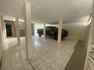 Casa para Oficina en Alquiler Zona 11 - 2