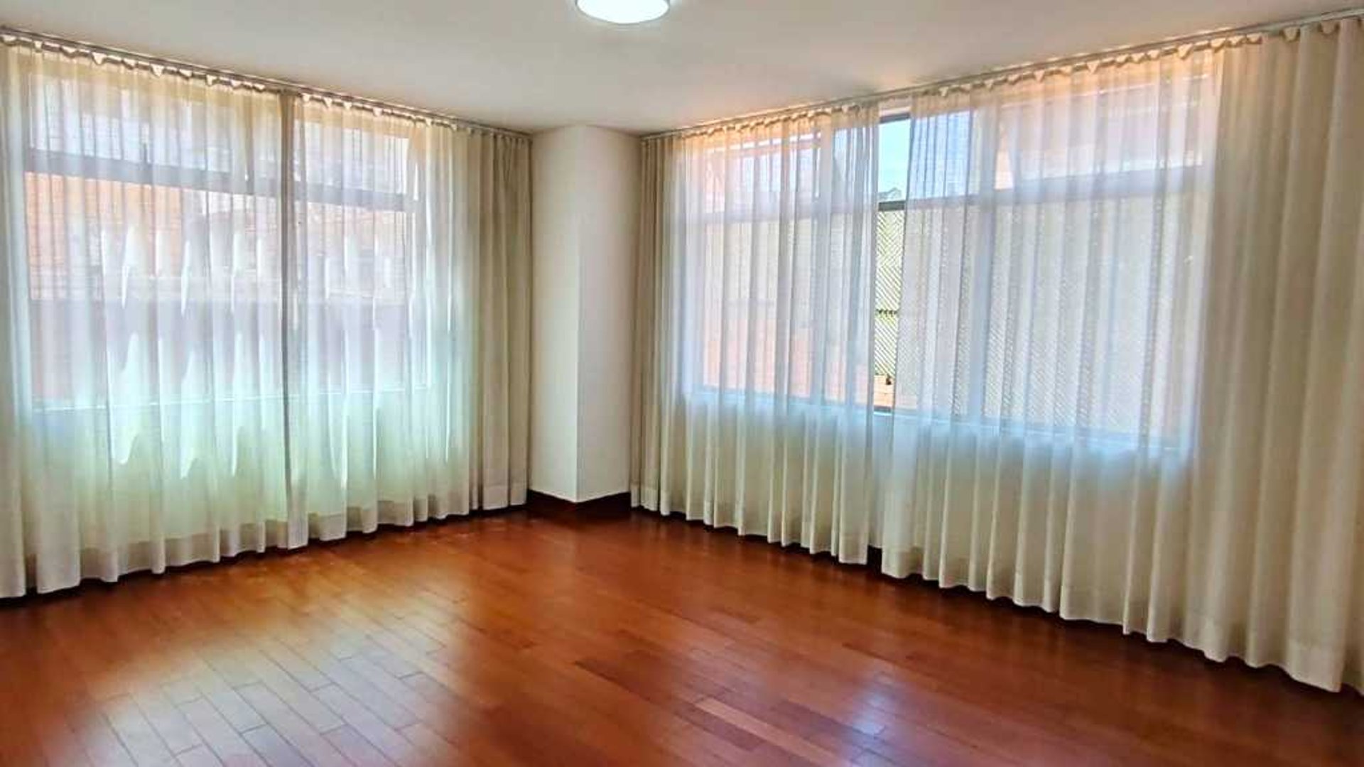 APARTAMENTO EN VENTA – BENEVENTO, ZONA 14 - Miniatura 17