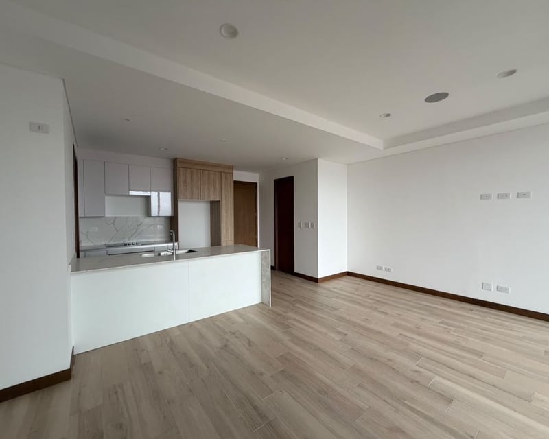 Alquiler apartamento 3 Dormitorios nuevo | Ferré Diez Zona 10 (B)